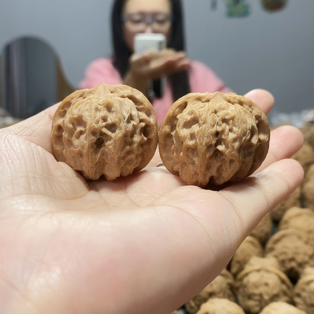 文玩核桃吊坠圆尚36+