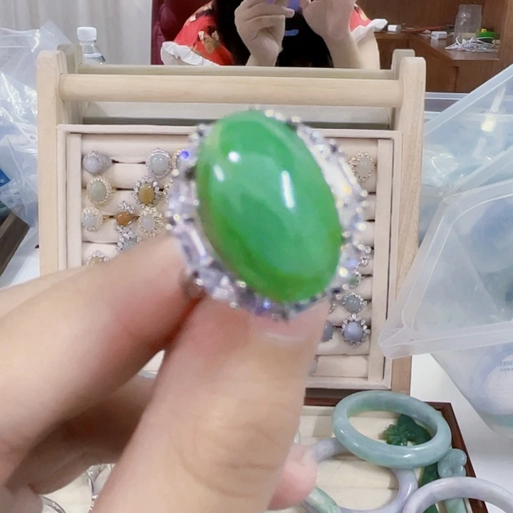 翡翠未镶嵌颈饰天然翡翠