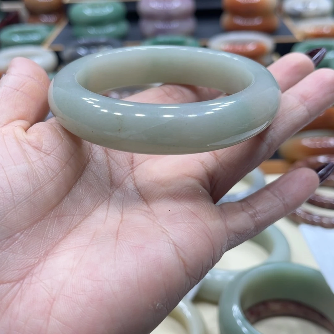 石英质玉手镯合金