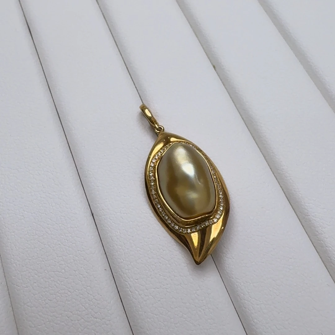 海水珍珠吊坠(不含链)18K金镶嵌