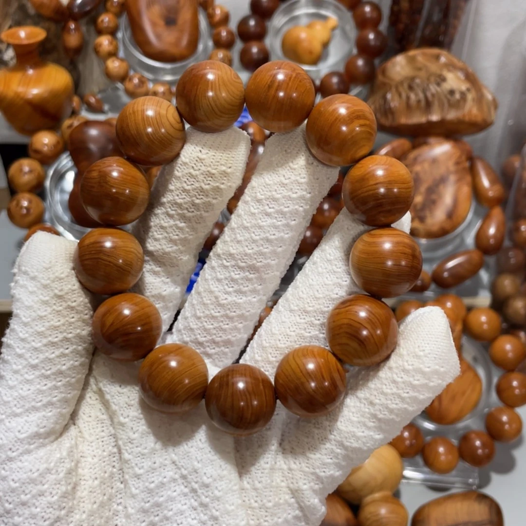 柏木太行崖柏骨料红黑油1.8手串，油性非常好