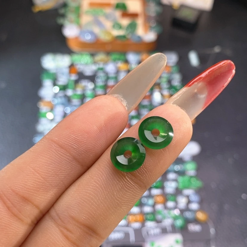 【闪购商品】翡翠挂件未镶嵌甜甜圈