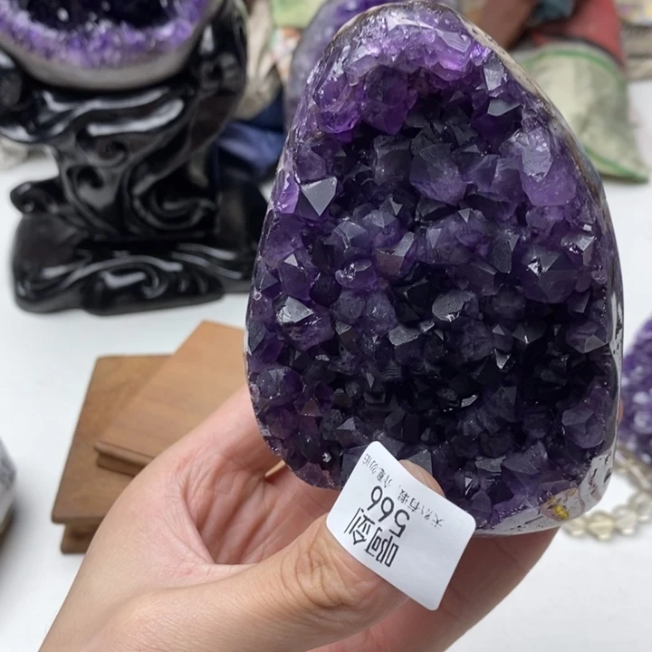 大型摆件（非配饰）未镶嵌紫晶