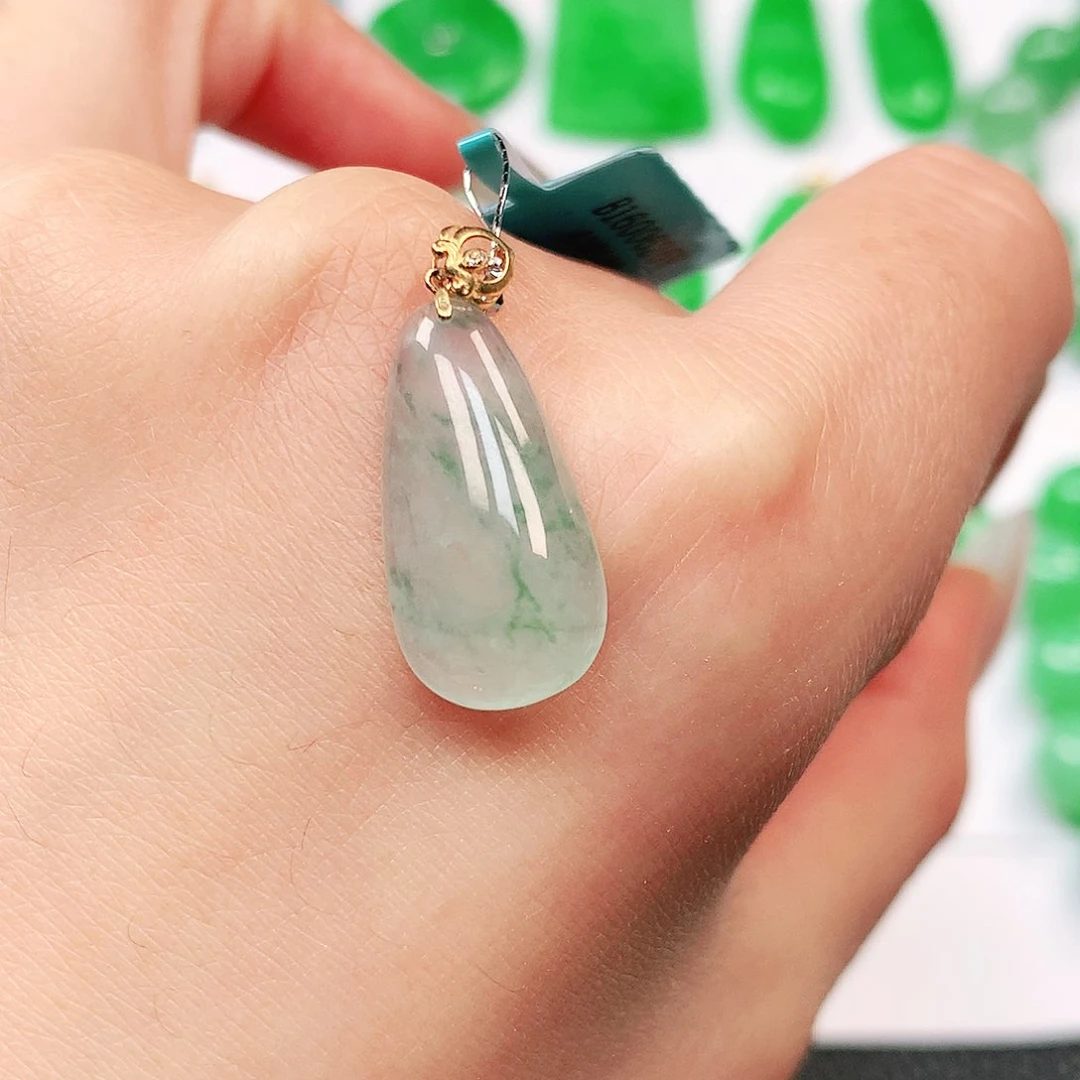 吊坠(不含链)18K金镶嵌翡翠