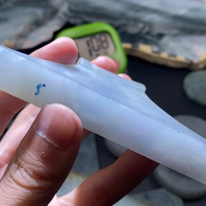 景***凌颈饰未镶嵌翡翠料子