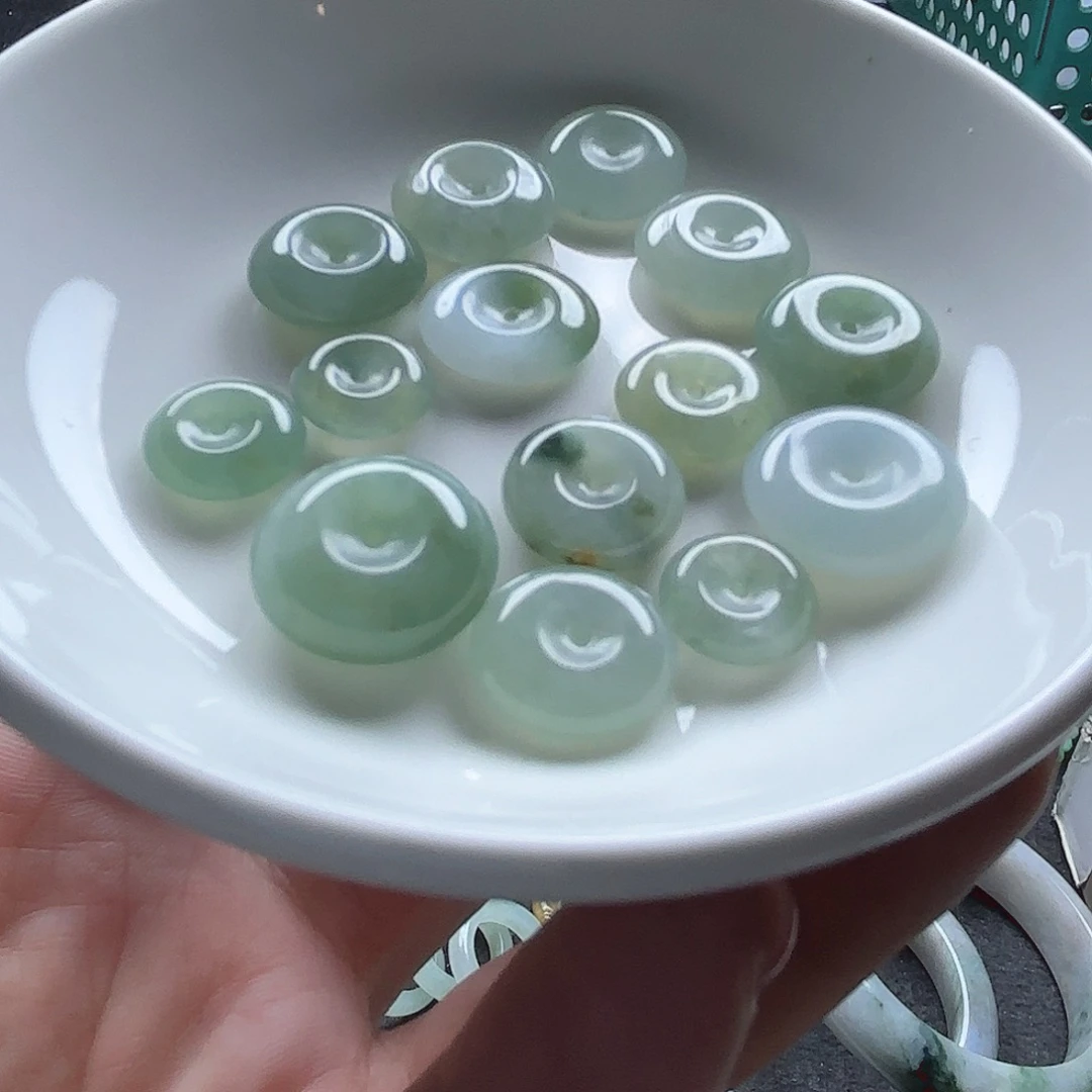 翡翠未镶嵌挂件平安扣