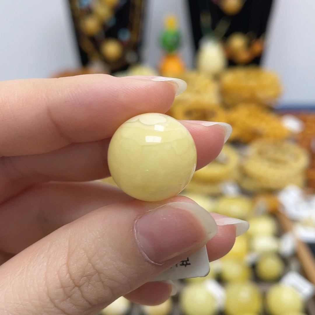 蜜蜡未镶嵌珠宝奇石17mm妖花圆珠 瑕