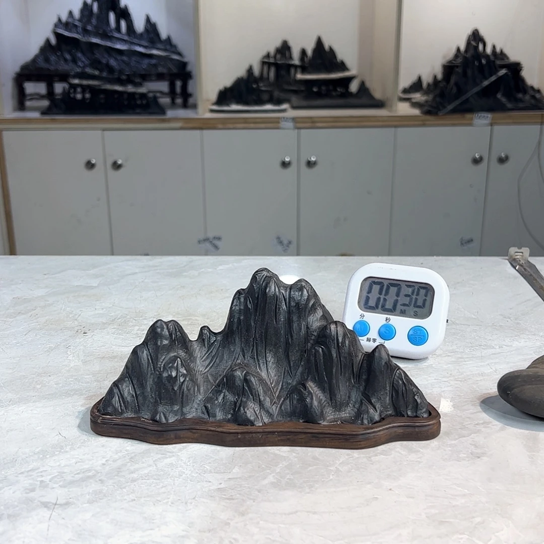 灵璧奇石博览会摆件╱****╲