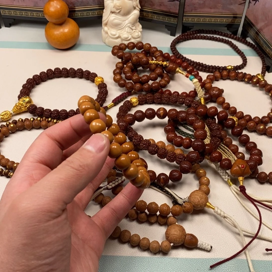 猴头核桃吊坠。。。。。。。。。。。