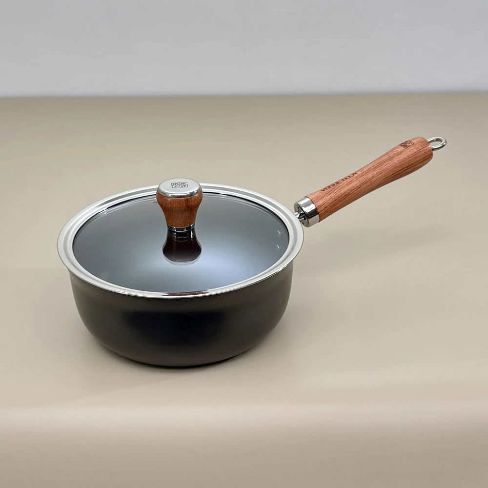 VOGUEELLA 22厘米铁锅家用奶锅炒锅油炸锅煮面辅食锅2.5L无涂层