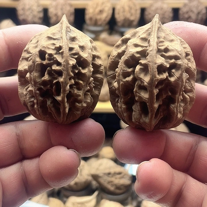 把件文玩核桃东北核桃23