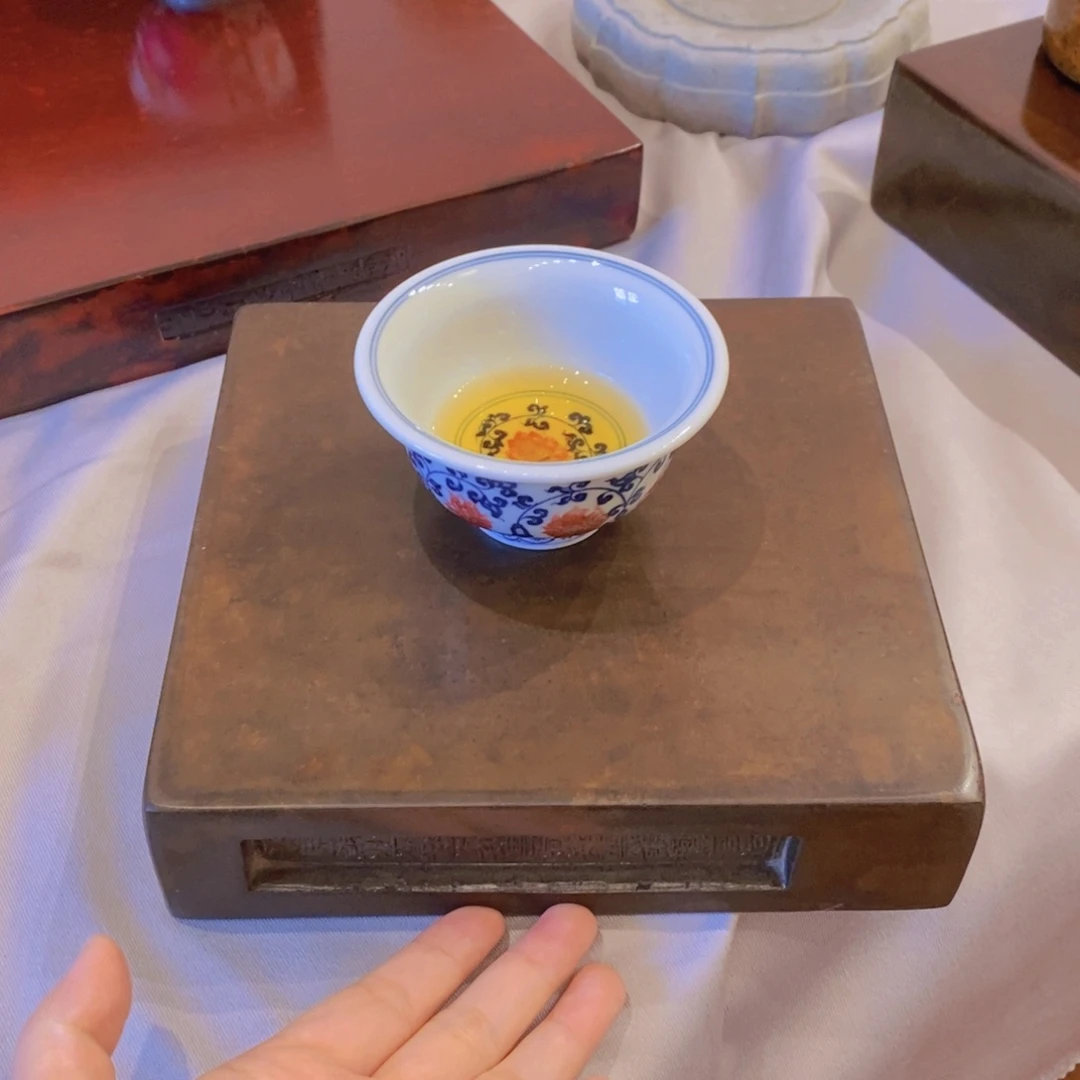 20*20*4.6cm大漆做旧金砖一块