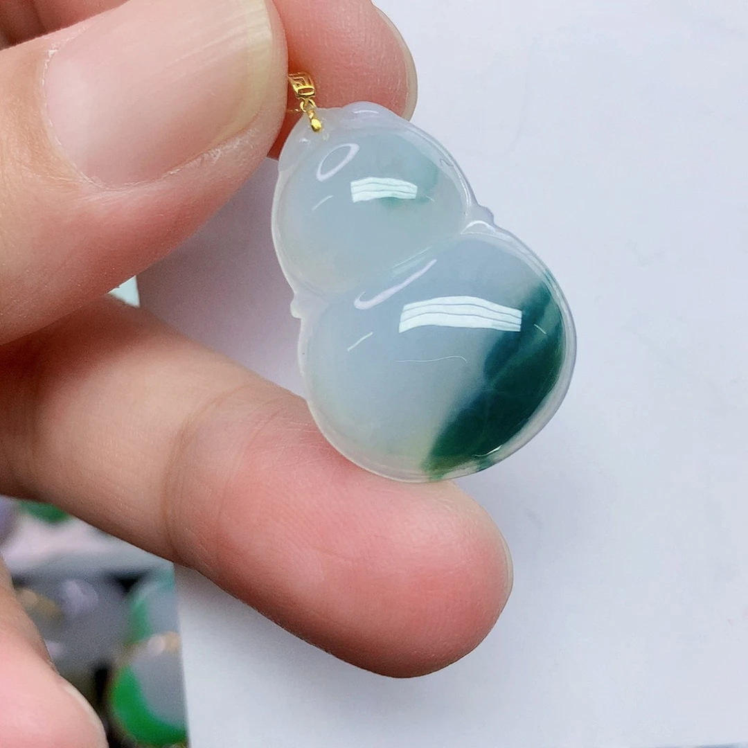 翡翠未镶嵌颈饰345677