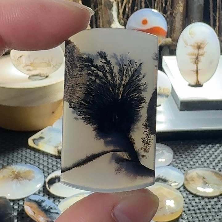 玛瑙/玉髓未镶嵌珠宝半成品