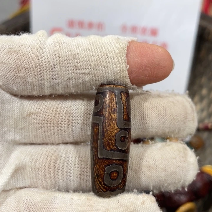 用***4瓷片工艺品工艺品