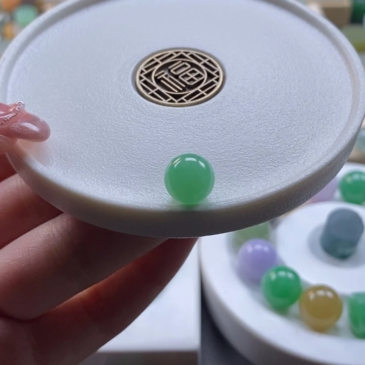 翡翠未镶嵌颈饰满绿色圆珠9m