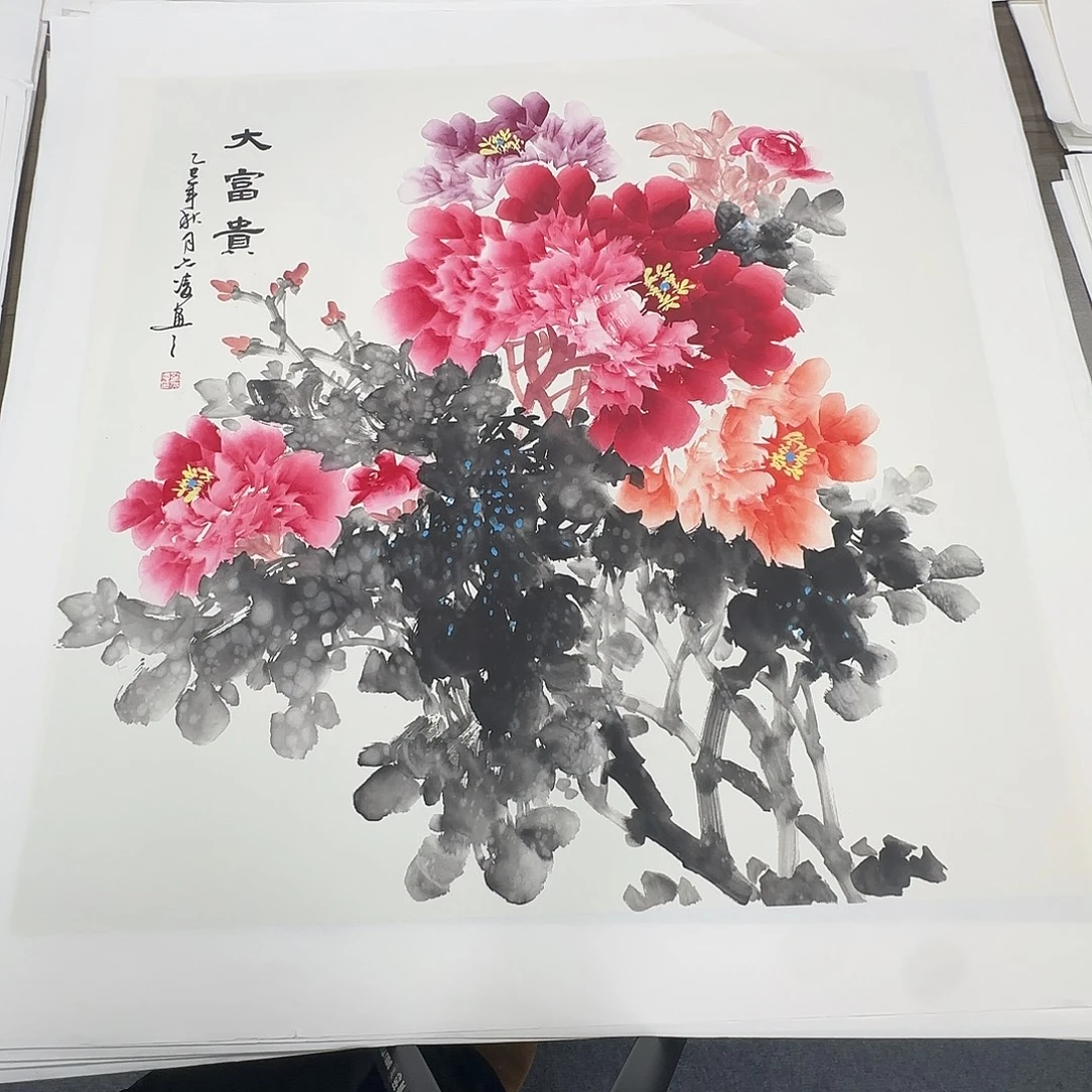 国画68*68纯手绘刘亦凌