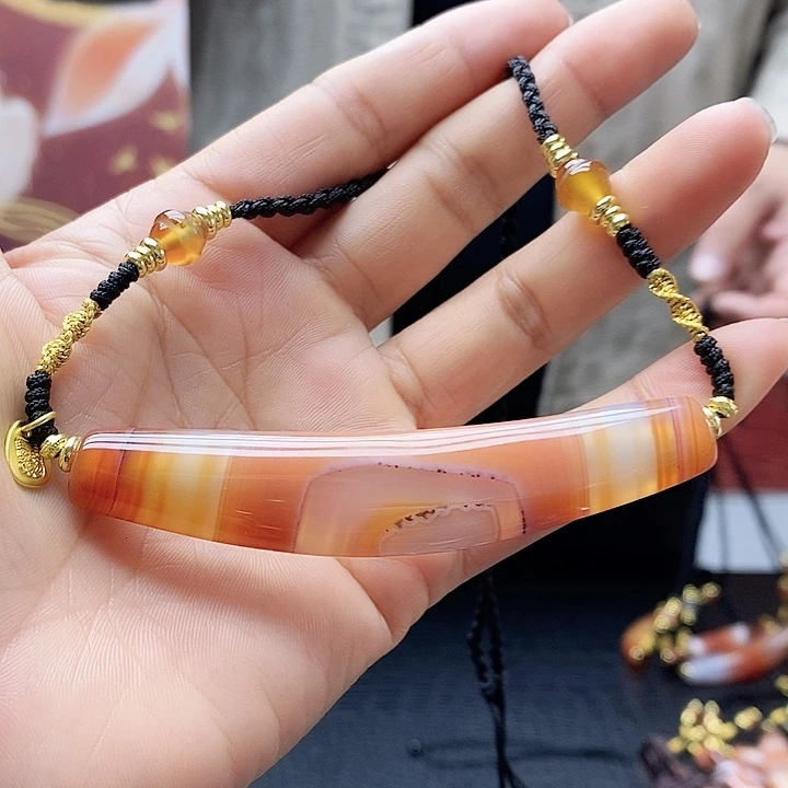 玛瑙/玉髓合金颈饰