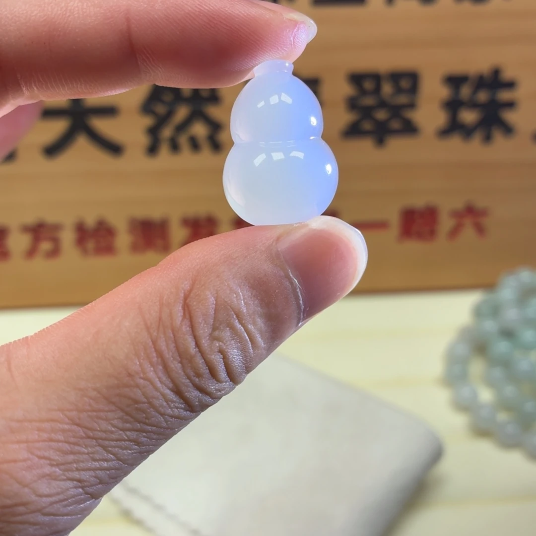 颈饰未镶嵌翡翠葫芦