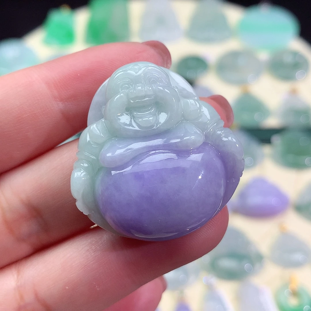 翡翠未镶嵌颈饰佛公
