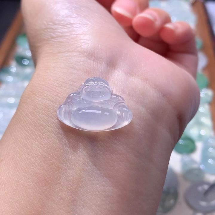 颈饰未镶嵌翡翠冰种佛公