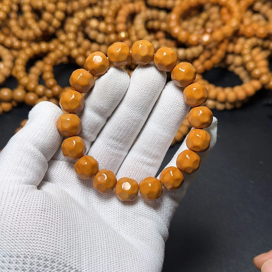 猴头核桃手串龙岩奶酪13左右31号