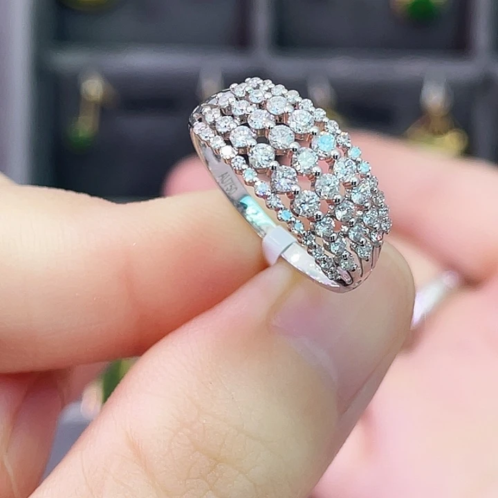 18K金镶嵌戒指/指环钻石