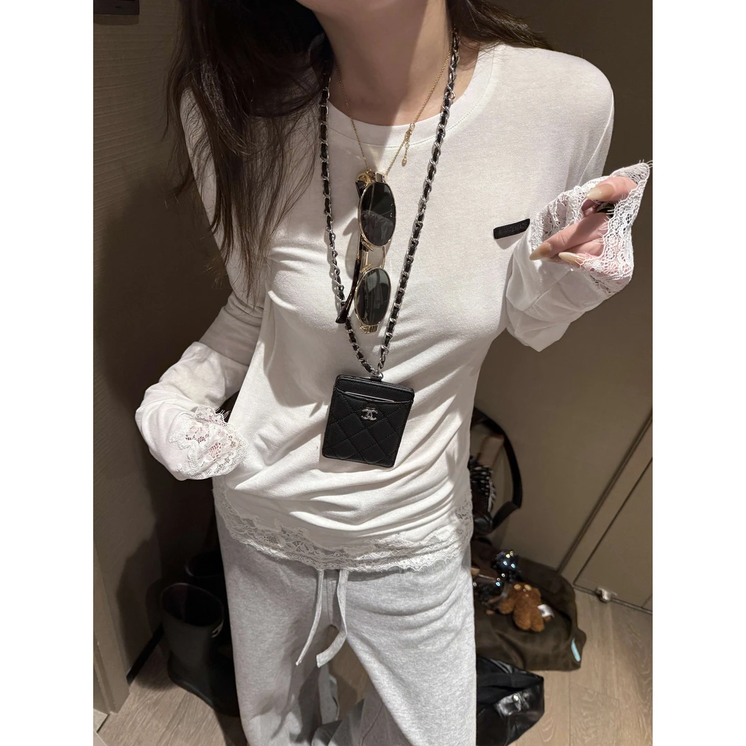 极简百搭亲肤蕾丝拼接黑标长袖T恤2025早秋新品叠穿圆领打底上衣