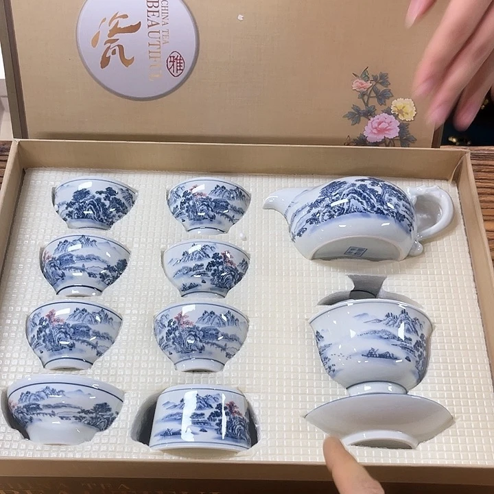 孤品茶具套装等等。