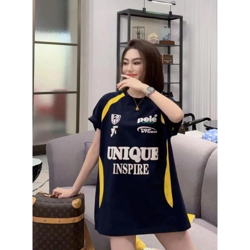 【婷老板】新款U字母拼色数字24蓝色T恤