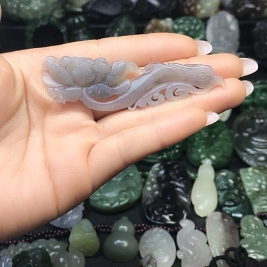 和田玉未镶嵌挂件