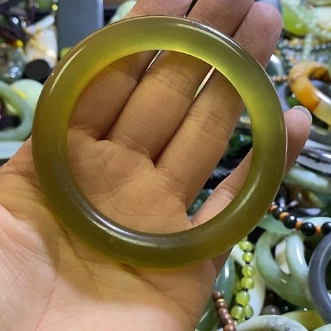 岫玉未镶嵌手镯55口径