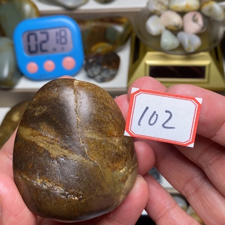 未镶嵌和田玉把件单*102