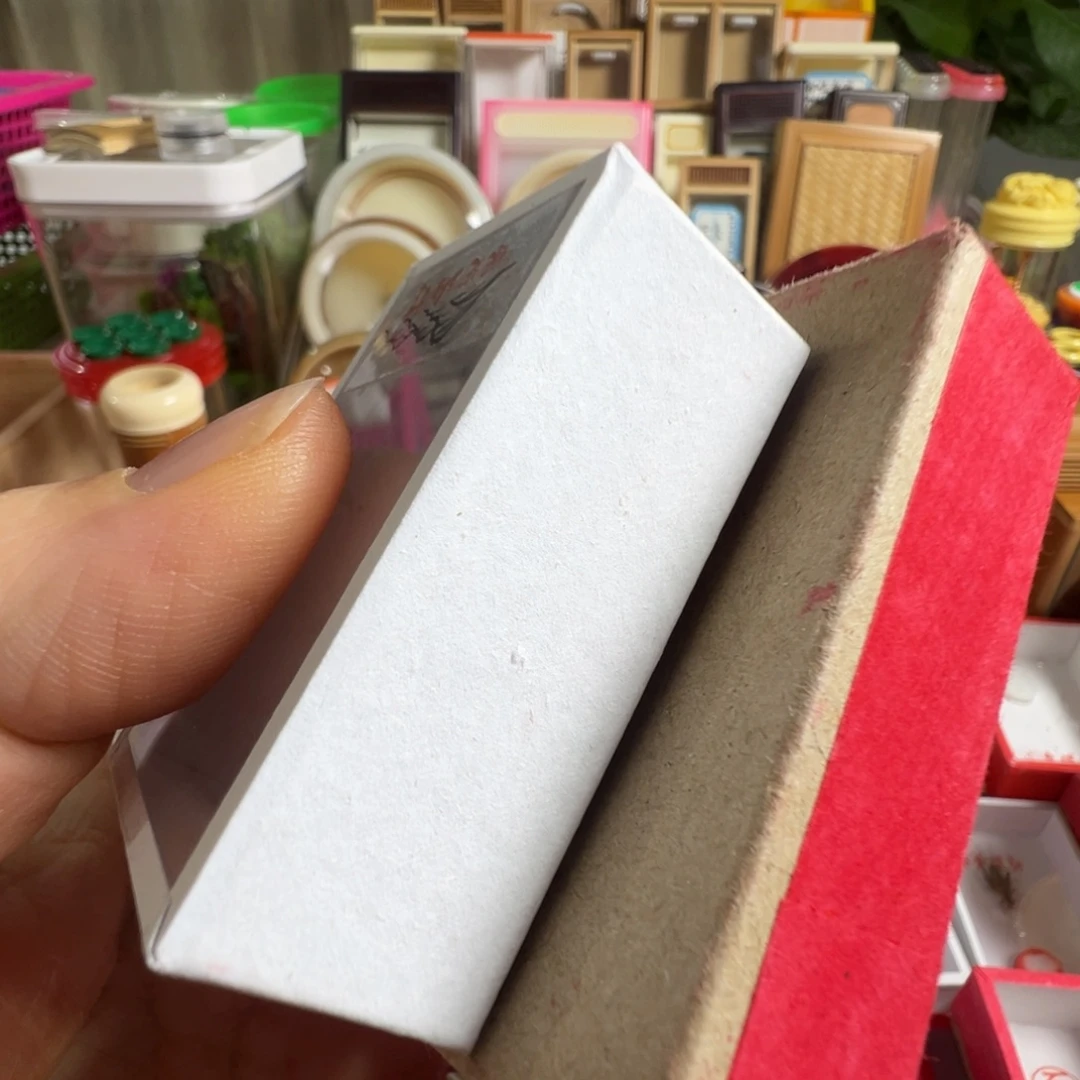 逆***鳞蟋蟀一只青竹一只柬埔寨