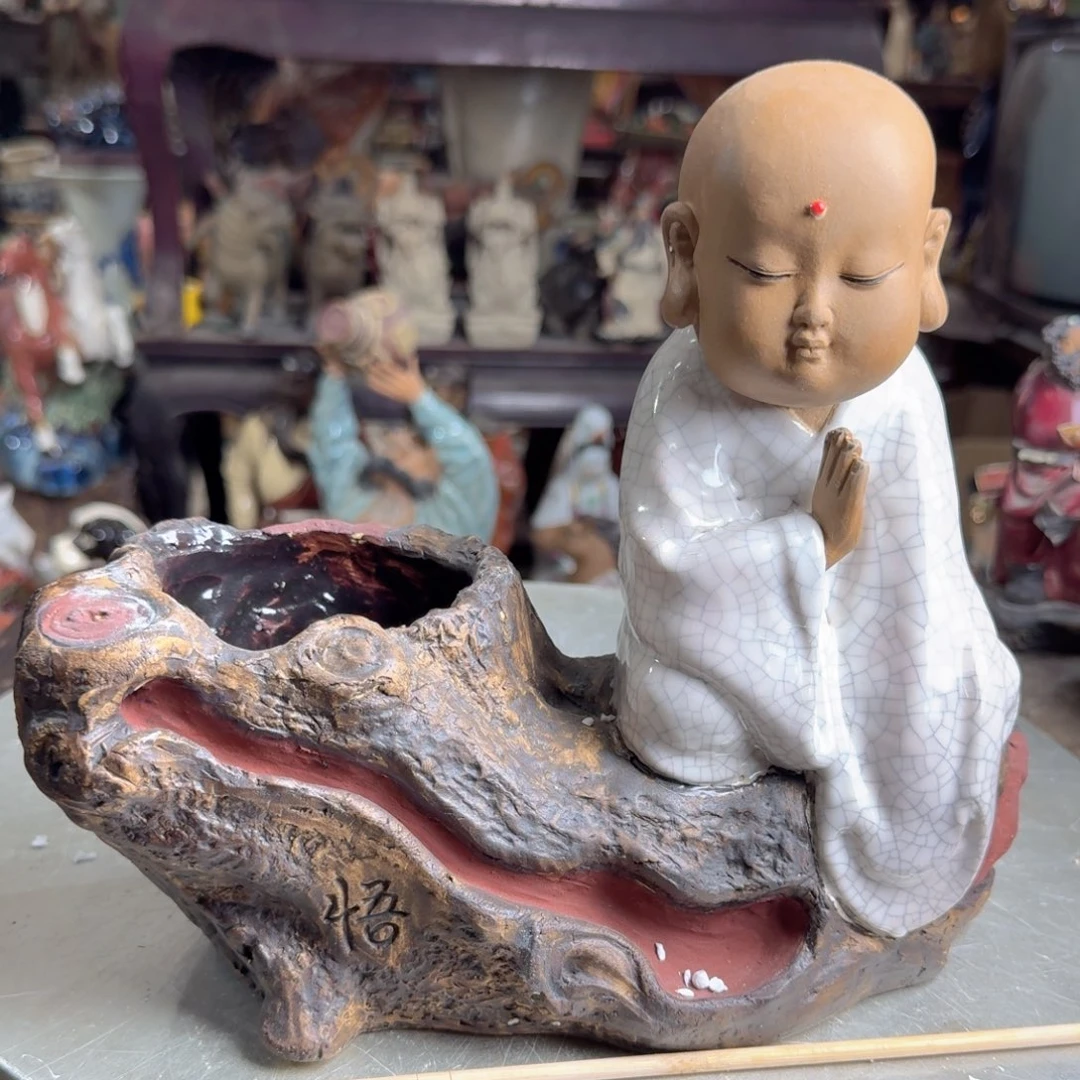 蓝***凤这样一位来自英国牛津和法国剑桥