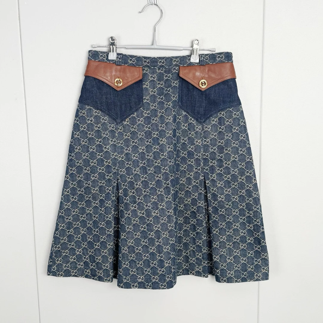 全新未使用 GUCCI/古驰 40码/老花满印短裙/全新带吊/LZ00403