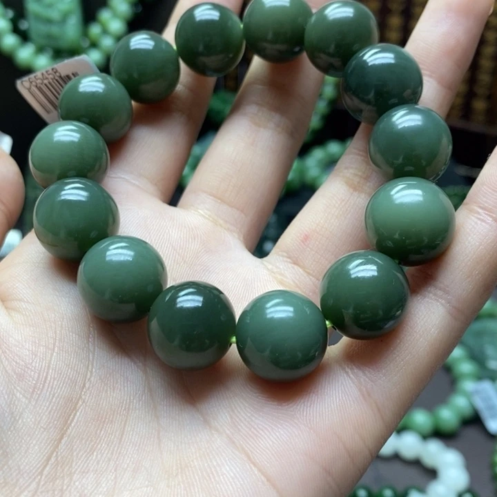 和田玉手串未镶嵌