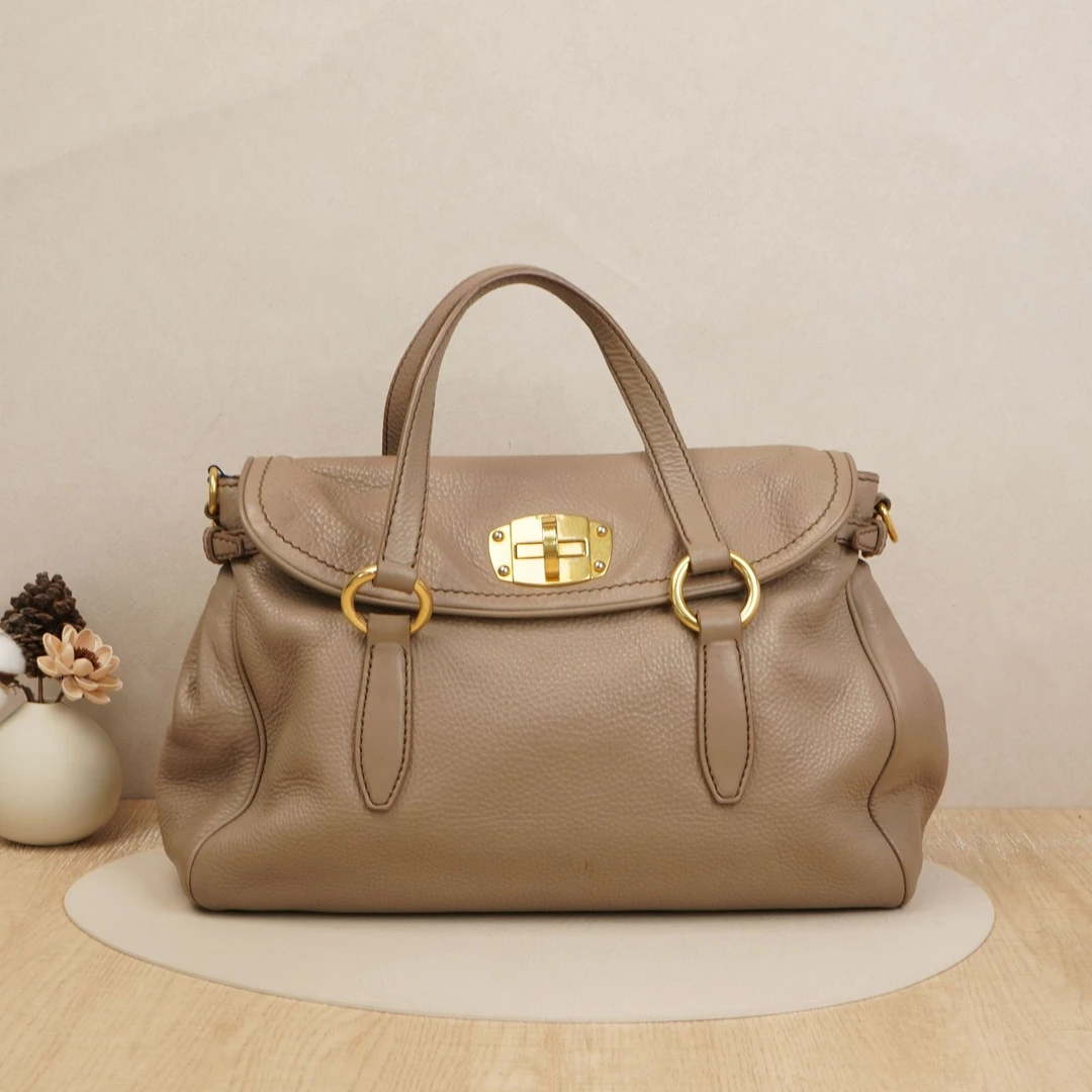 95新 MIU MIU/缪缪 缪缪中古手提包大号奶茶色牛皮/DS038180