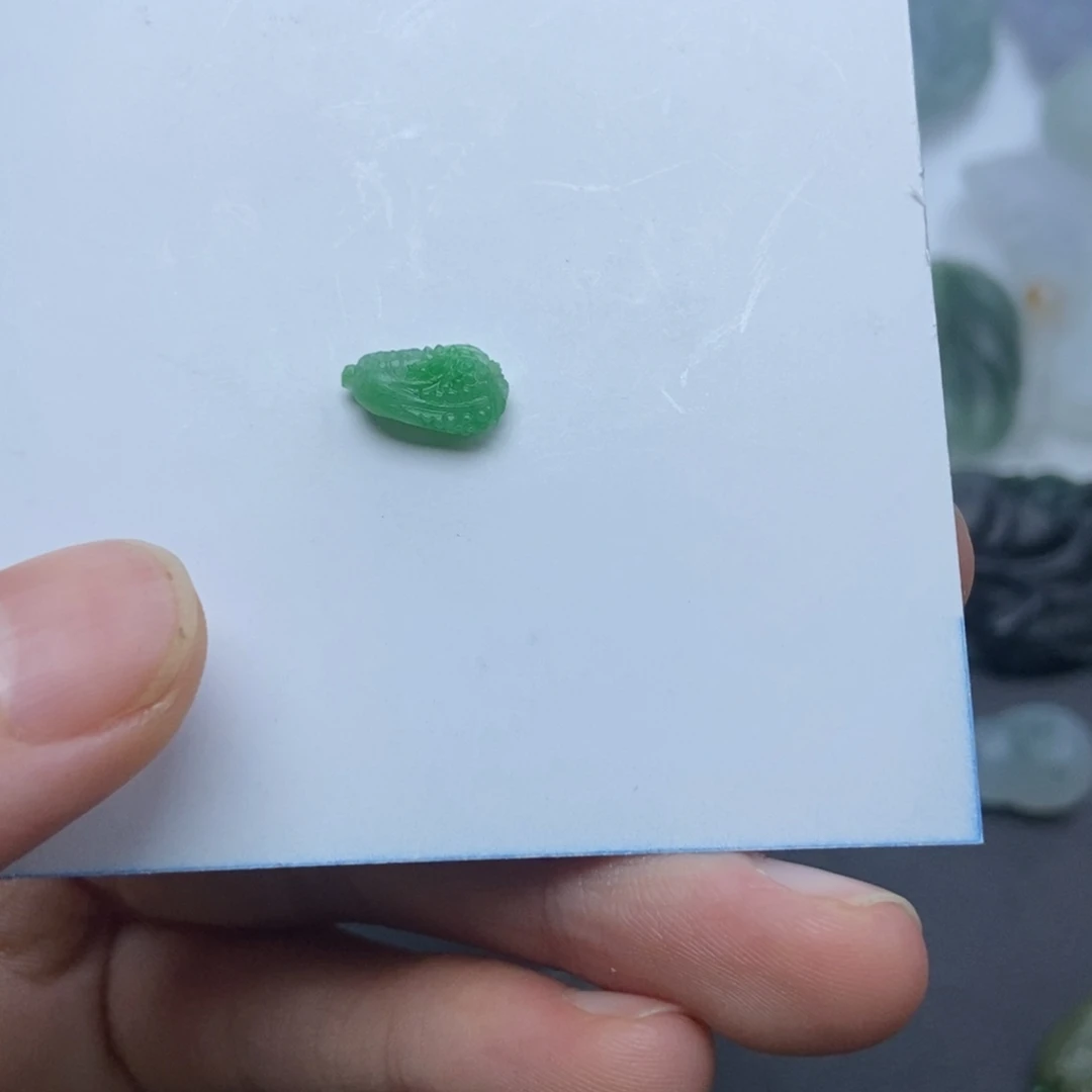 未镶嵌定制翡翠0**5绿