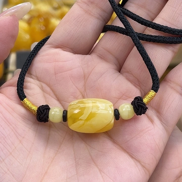 琥珀未镶嵌珠宝奇石琥珀h56