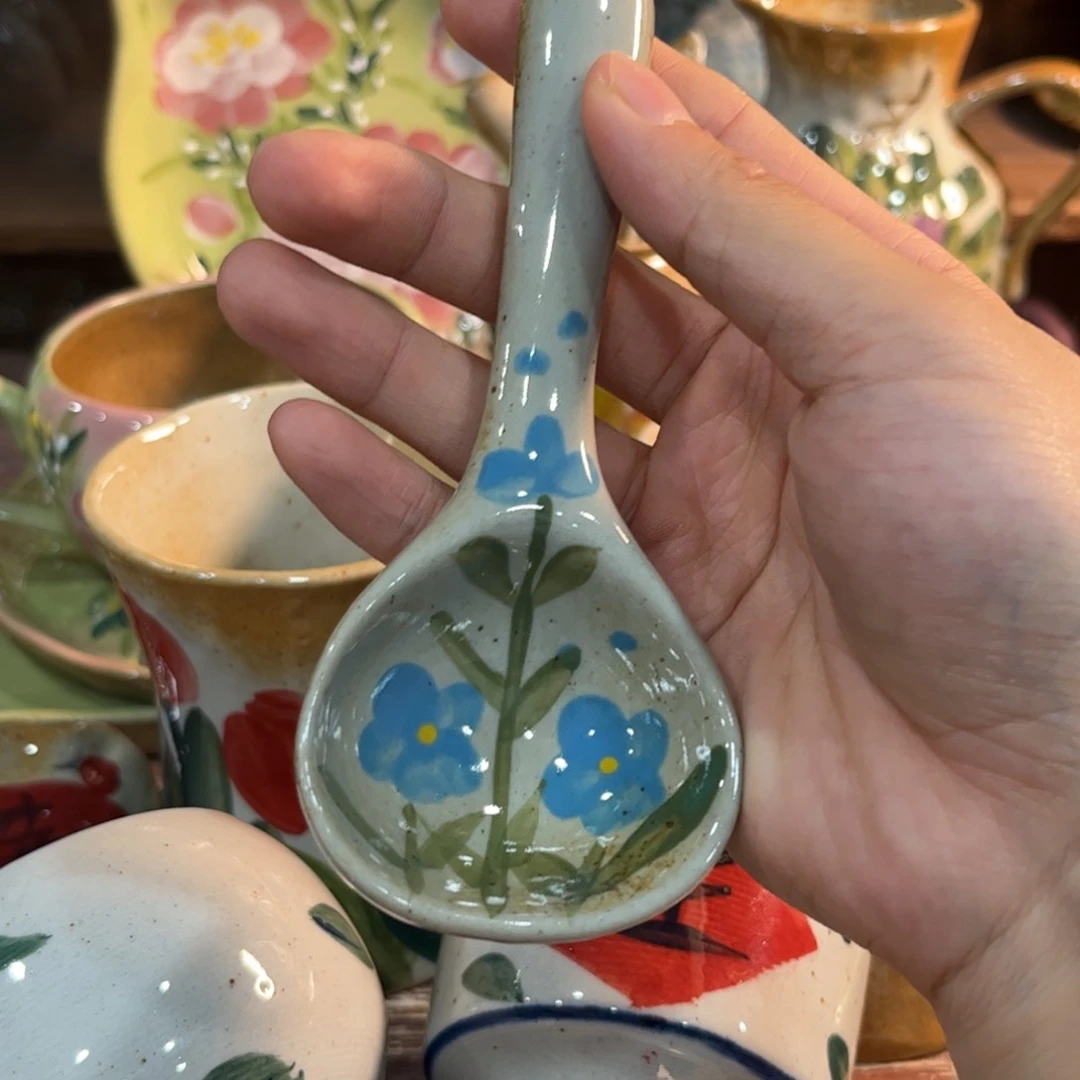 红红火火恍恍惚惚。