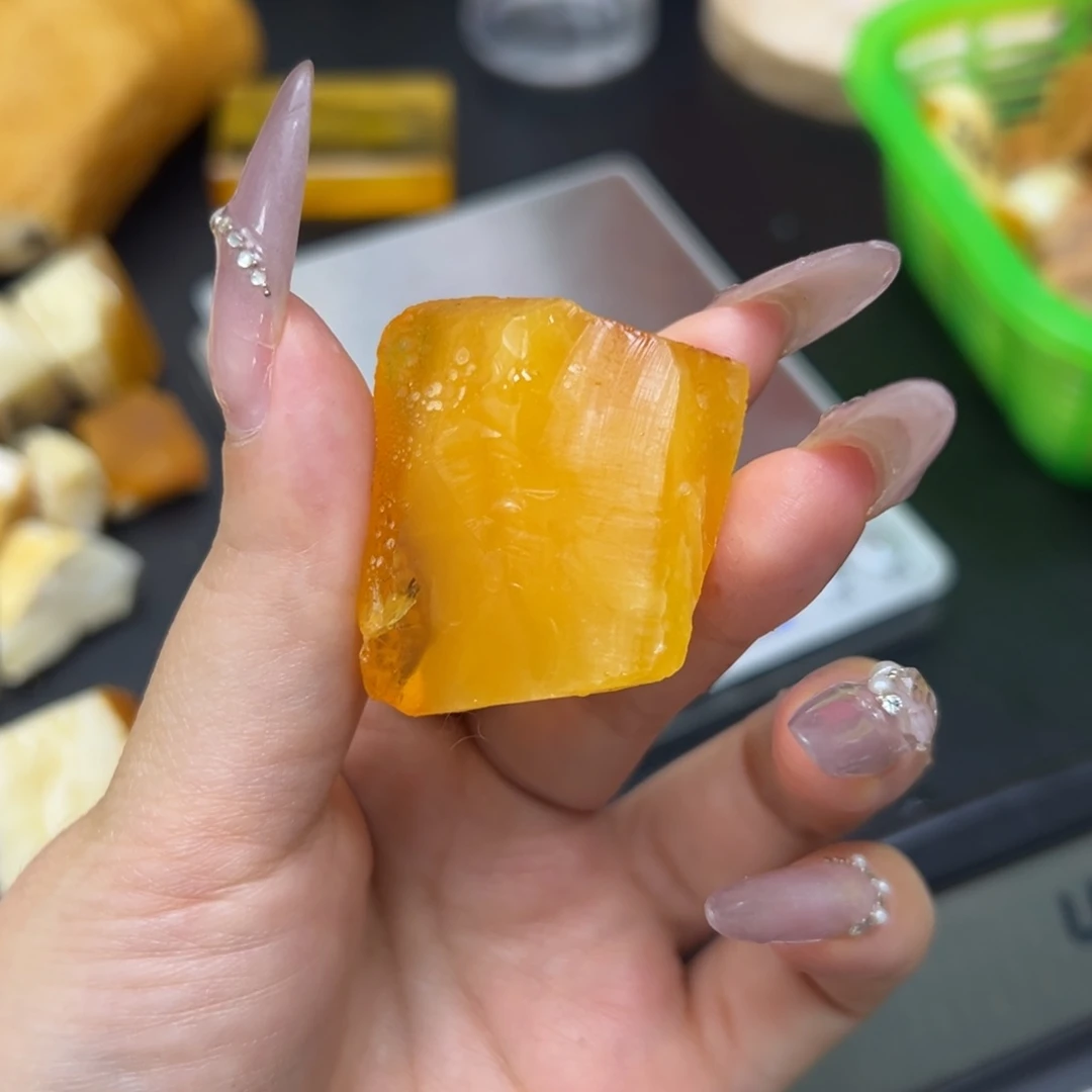 定制琥珀未镶嵌一**宅蜜蜡