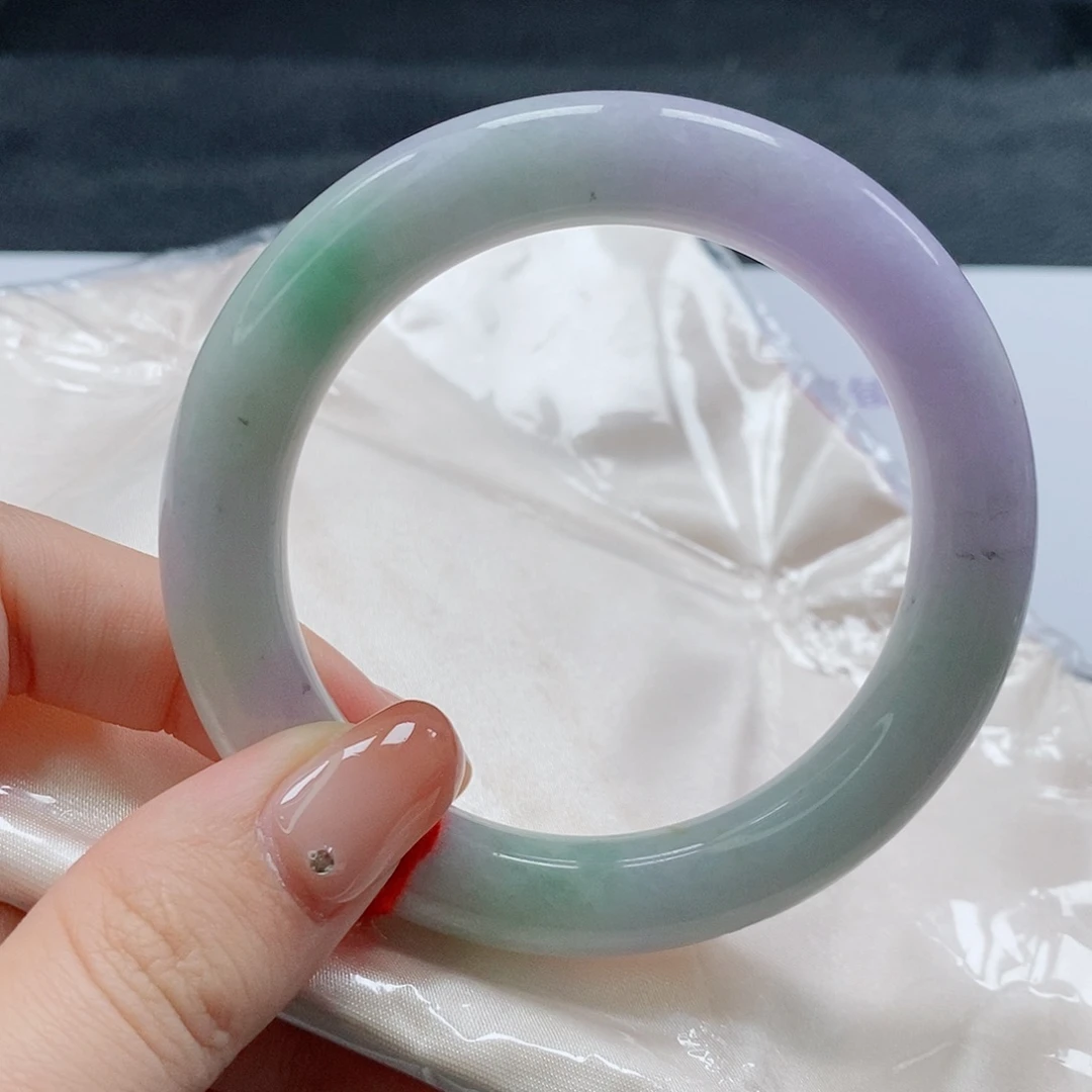 【闪购商品】未镶嵌手镯（圆镯）翡翠447号