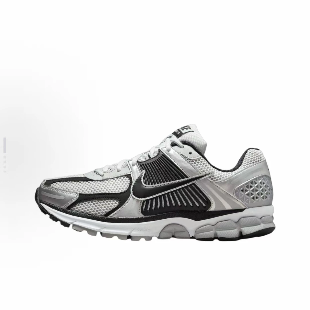 Nike Air Zoom Vomero 5 防滑耐磨低帮跑步鞋男款银黑色FJ4151004