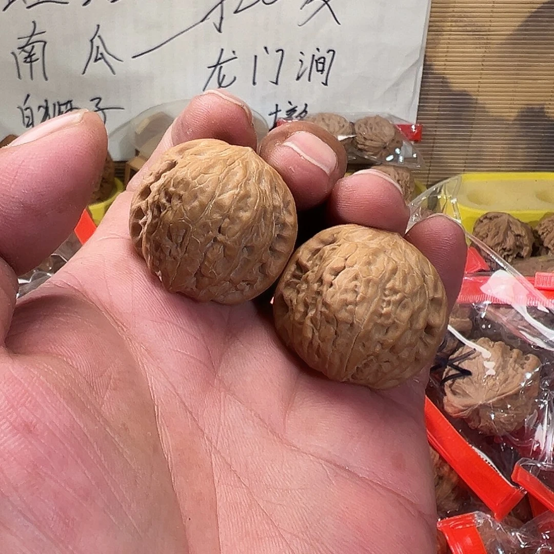 莫***吊坠文玩核桃铁锤