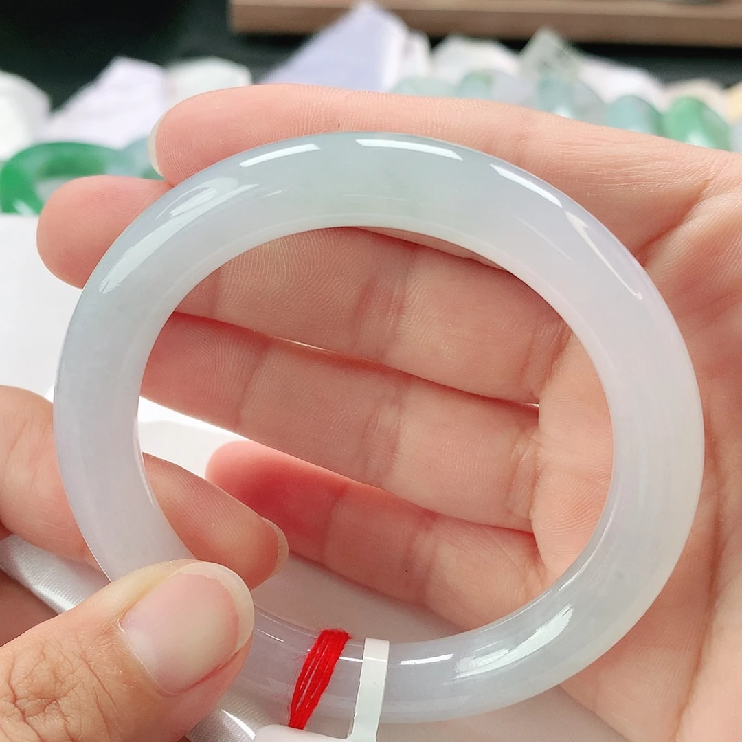 翡翠手镯未镶嵌55圆
