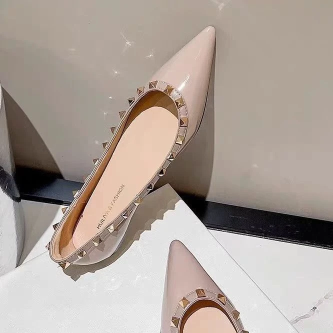 品牌撤柜尖头铆钉单鞋女法式气质柳丁瓢鞋百搭新款裸色外穿低跟鞋