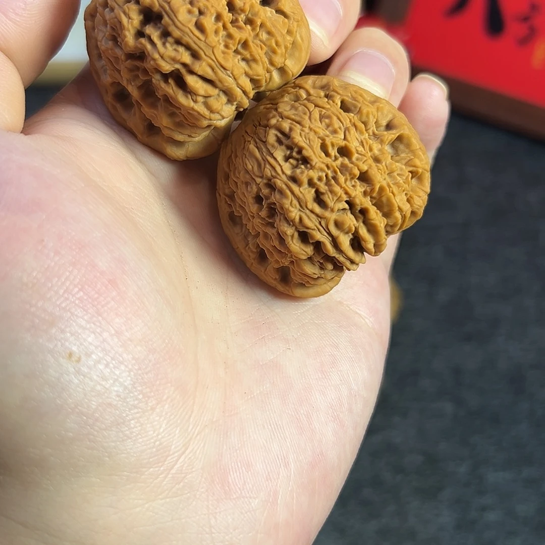 文玩核桃把件南疆