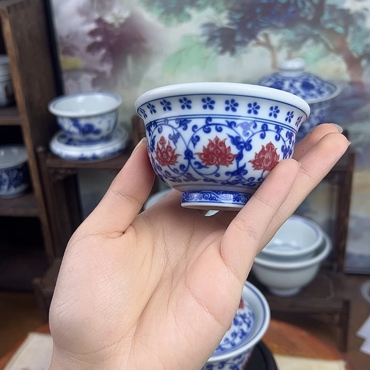 杯子陶缠枝莲釉里红小压手