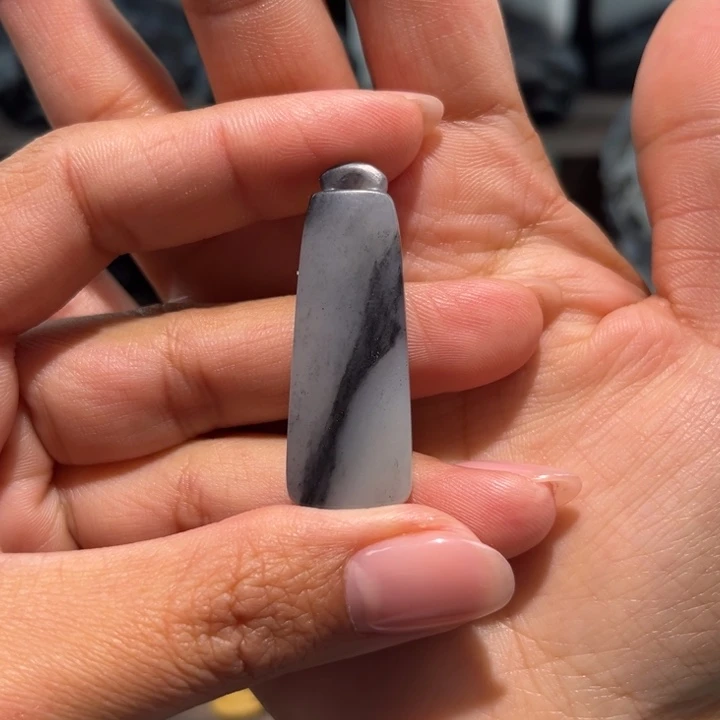 和田玉未镶嵌吊坠(不含链)